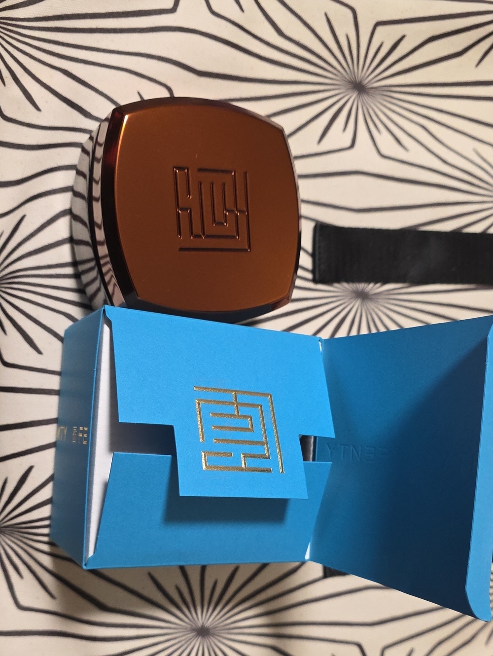 BNIB Fenty Beauty by Rihanna Fenty Parfum Body Crème 6.7oz / 200ml